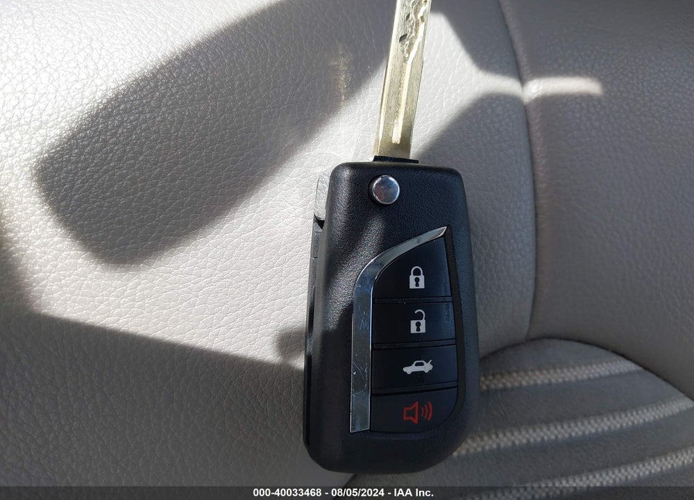 2021 TOYOTA CAMRY VIN: 4T1G11AK4MU446051