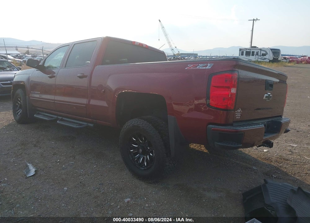 2017 CHEVROLET SILVERADO 1500 2LT VIN: 3GCUKRECXHG229635