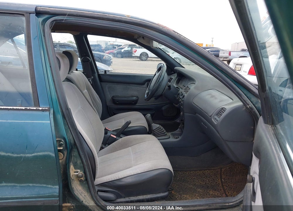 1996 GEO PRIZM LSI VIN: 1Y1SK5268TZ045605