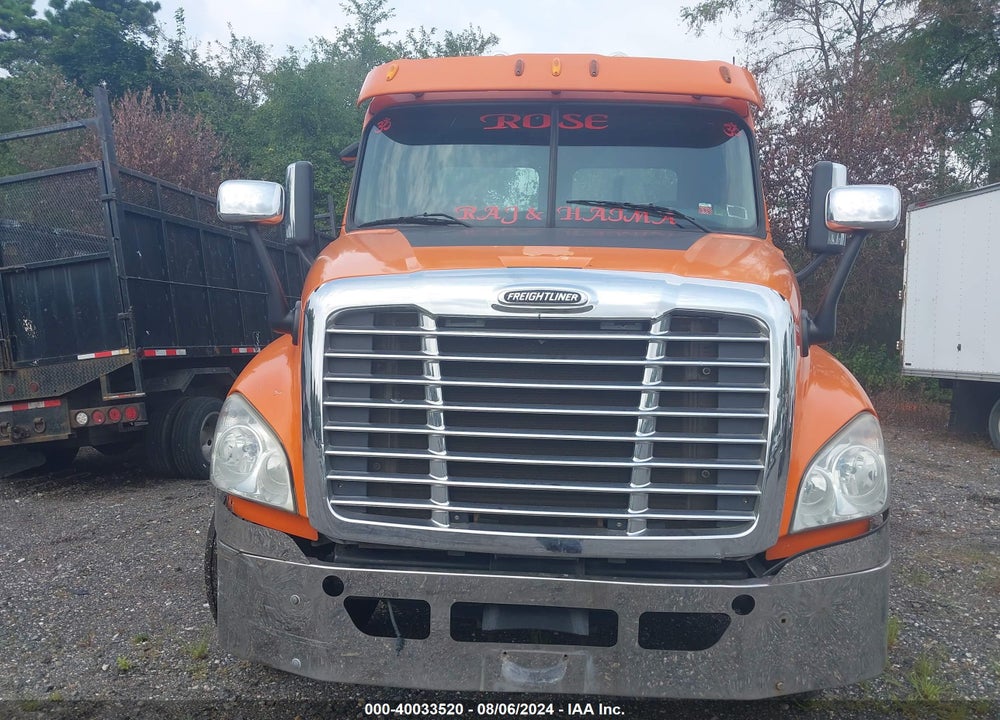 2013 FREIGHTLINER CASCADIA 125 VIN: 1FUJGEDV3DLFA6002