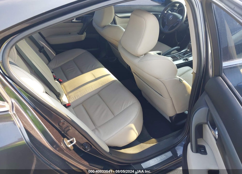 2014 ACURA TL SE VIN: 19UUA8F35EA002005