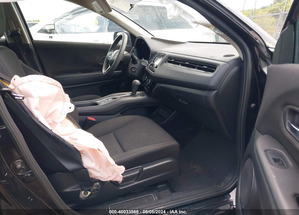 2018 HONDA HR-V LX VIN: 3CZRU6H3XJG710303