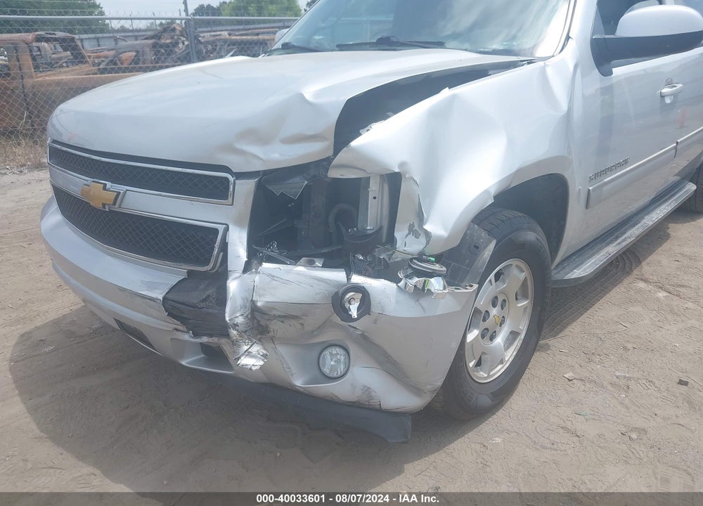 2014 CHEVROLET SUBURBAN 1500 VIN: 1GNSCJE01ER239615