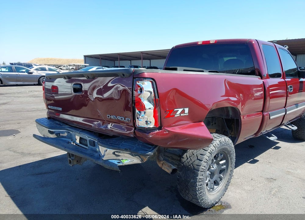 2003 CHEVROLET SILVERADO 1500 LS VIN: 1GCEK19T13E212335