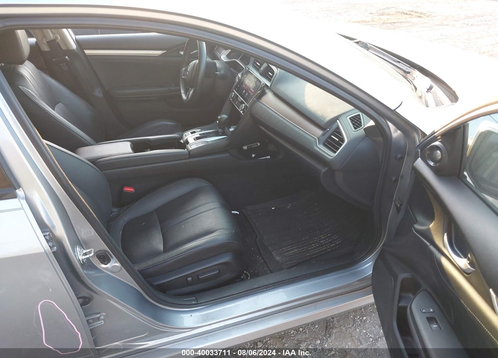 2016 HONDA CIVIC TOURING VIN: 19XFC1F90GE040979