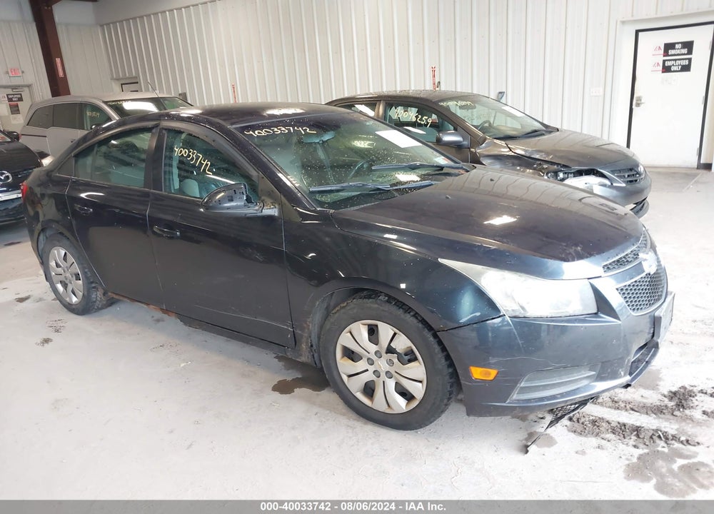 2014 CHEVROLET CRUZE LS MANUAL VIN: 1G1PB5SG9E7181445