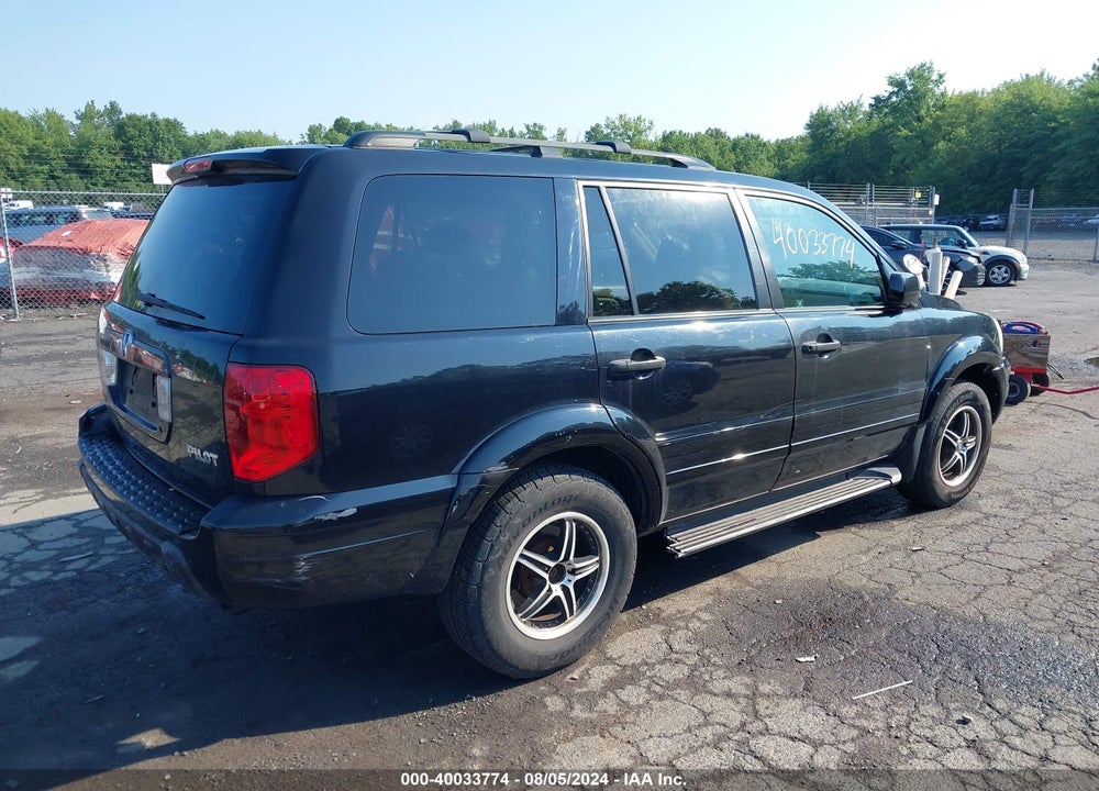 2005 HONDA PILOT EX-L VIN: 2HKYF18555H528571