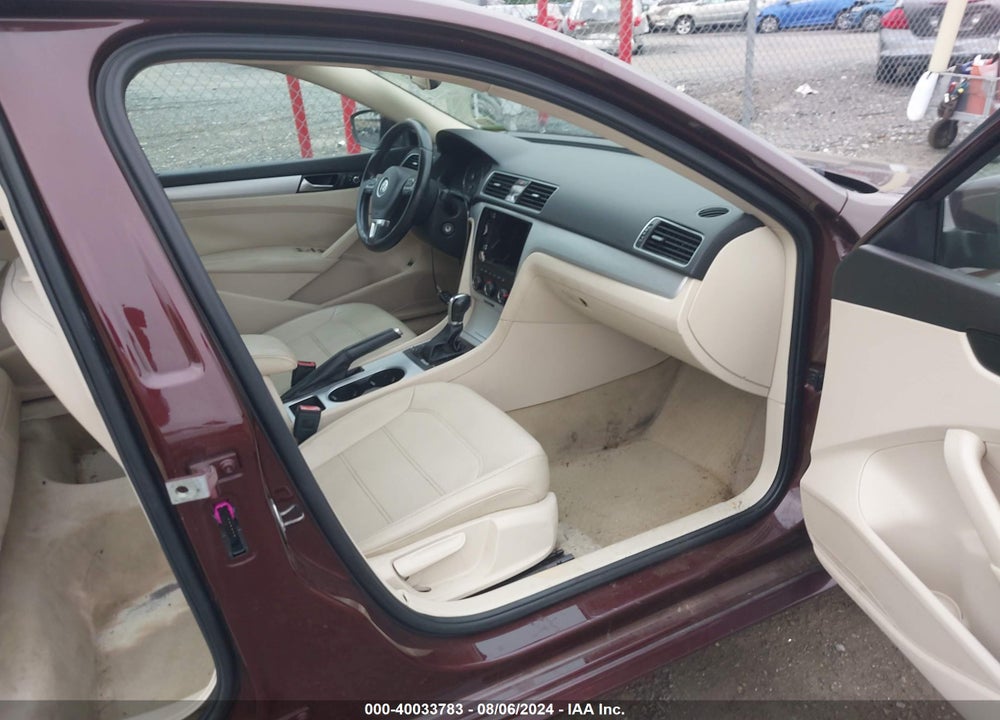 2013 VOLKSWAGEN PASSAT 2.5L SE VIN: 1VWBP7A34DC073024