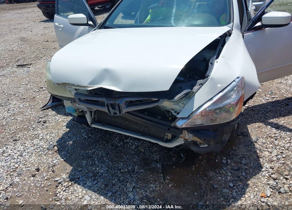 2005 HONDA ACCORD 2.4 LX VIN: 1HGCM56415A104766