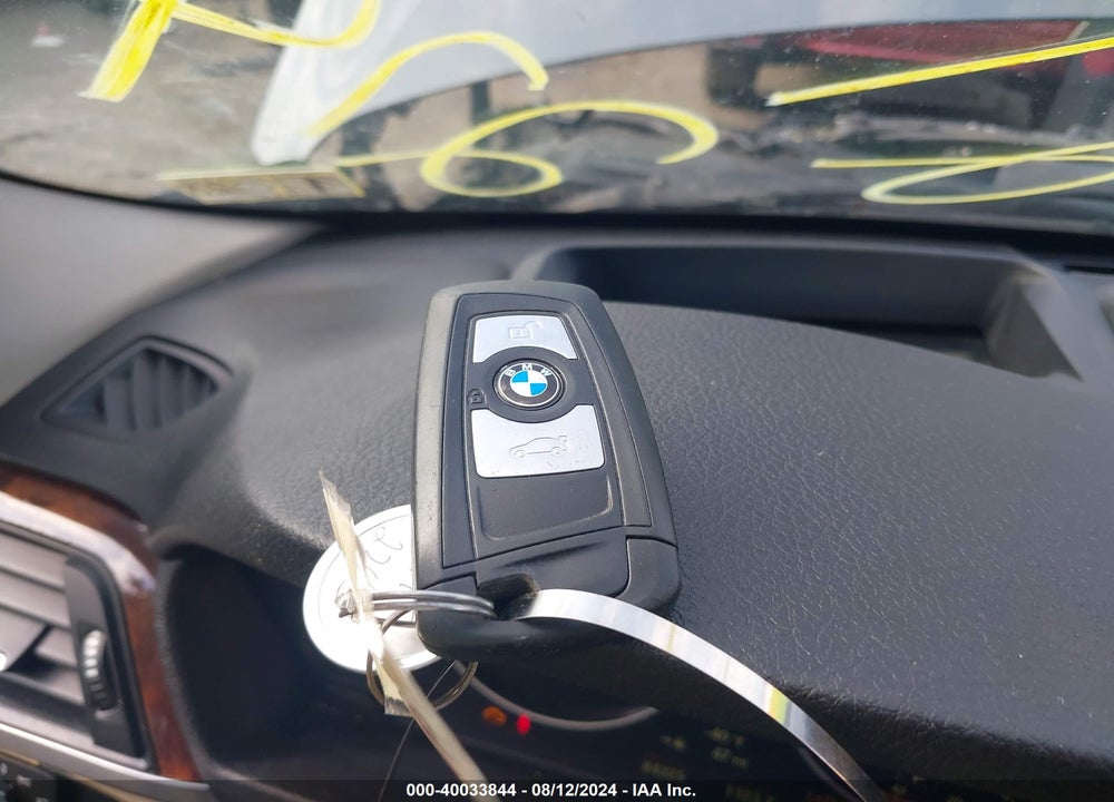 2015 BMW 328I XDRIVE VIN: WBA3B3G57FNR86825