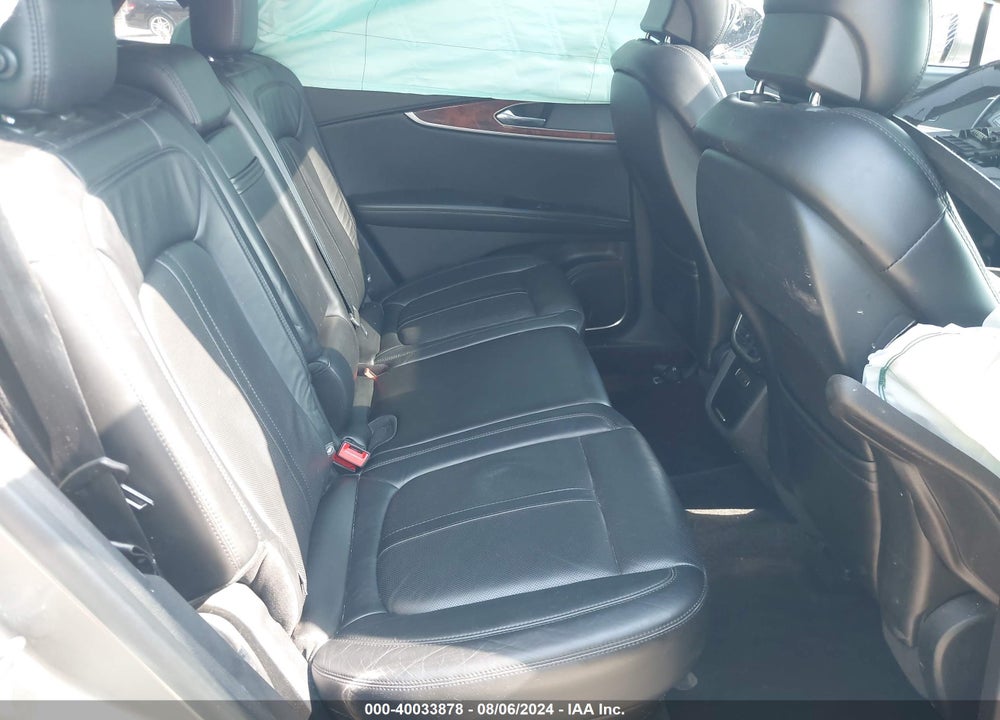 2016 LINCOLN MKX RESERVE VIN: 2LMTJ8LR7GBL74617
