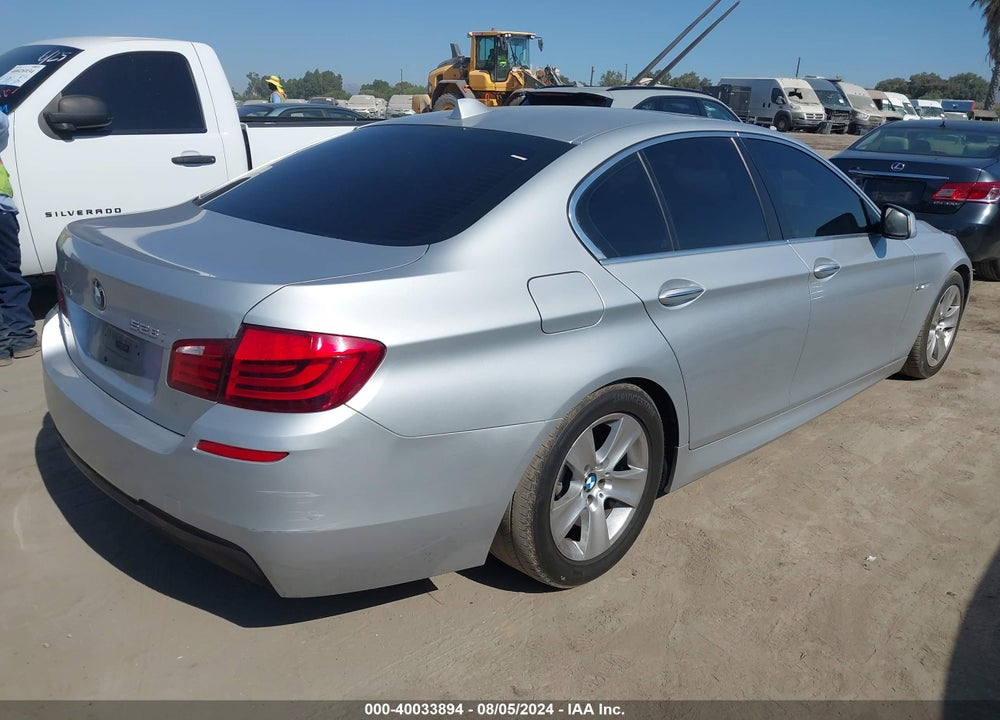 2013 BMW 528I XDRIVE VIN: WBAXH5C57DDW14955