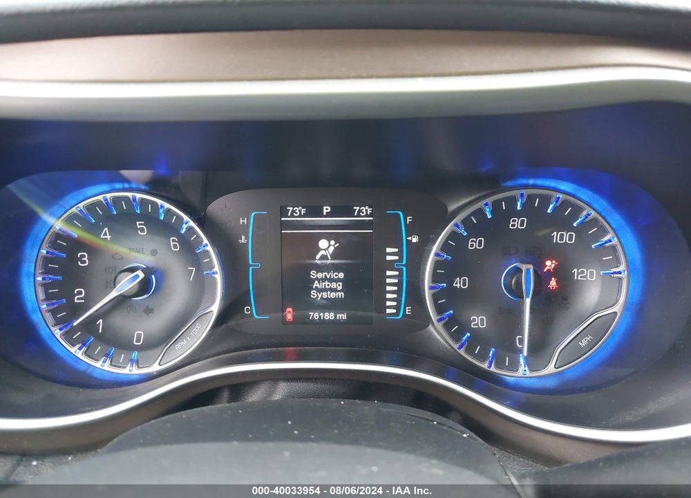 2017 CHRYSLER PACIFICA TOURING L VIN: 2C4RC1BG3HR613892