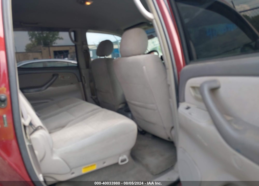 2005 TOYOTA TUNDRA SR5 V8 VIN: 5TBET34135S468237