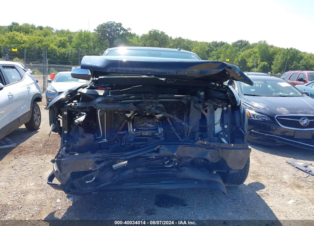 2011 GMC SIERRA 1500 DENALI VIN: 3GTP2XE28BG303067