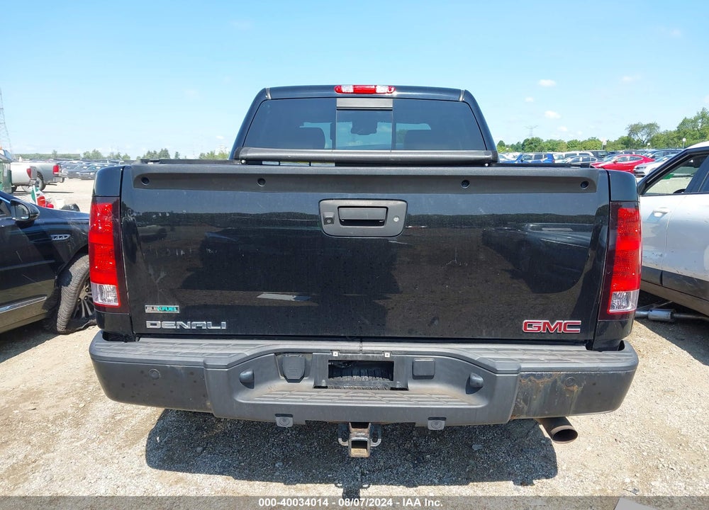 2011 GMC SIERRA 1500 DENALI VIN: 3GTP2XE28BG303067