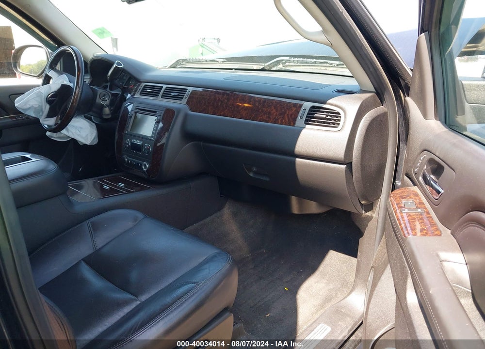 2011 GMC SIERRA 1500 DENALI VIN: 3GTP2XE28BG303067