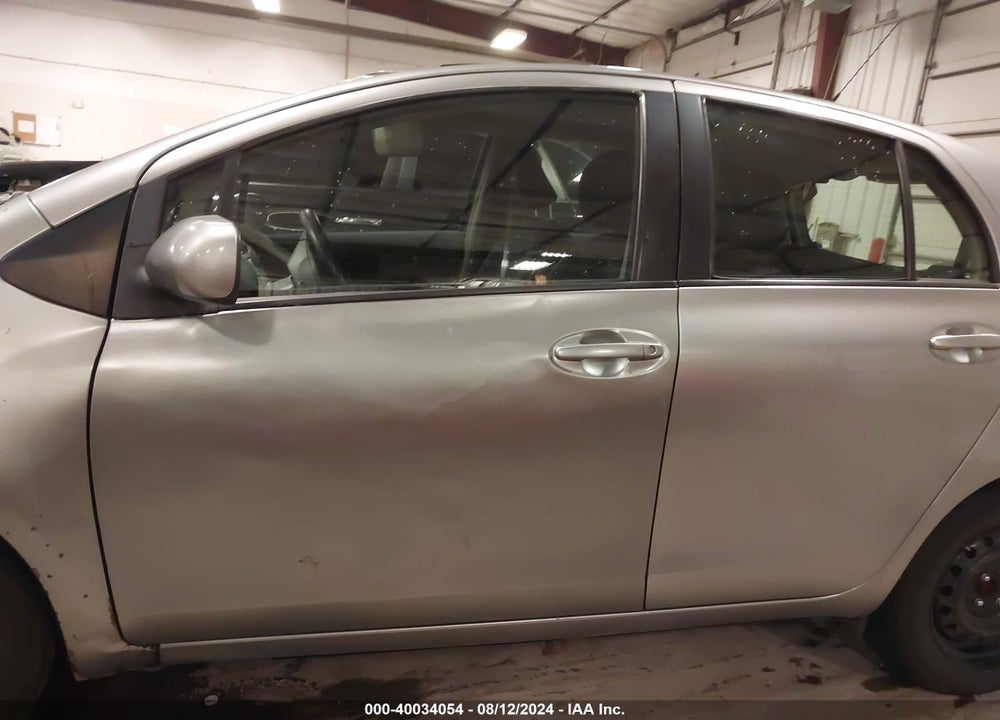 2011 TOYOTA YARIS VIN: JTDKT4K31B5326362