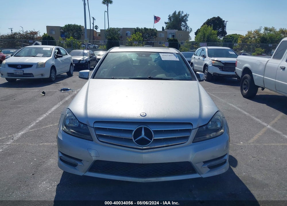 2012 MERCEDES-BENZ C 250 LUXURY/SPORT VIN: WDDGF4HB8CA729264