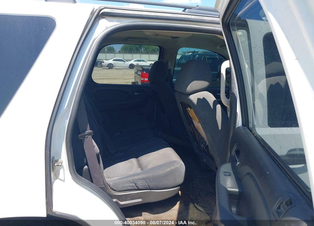 2009 CHEVROLET TAHOE VIN: 1GNFC13C29R298256