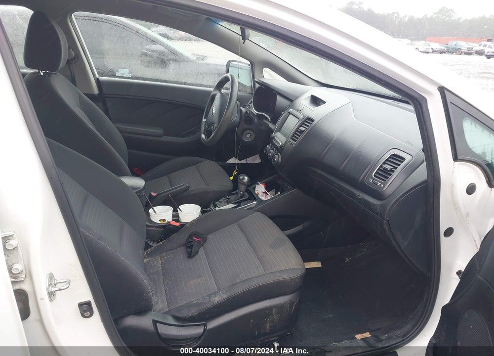 2018 KIA FORTE LX VIN: 3KPFL4A73JE250460