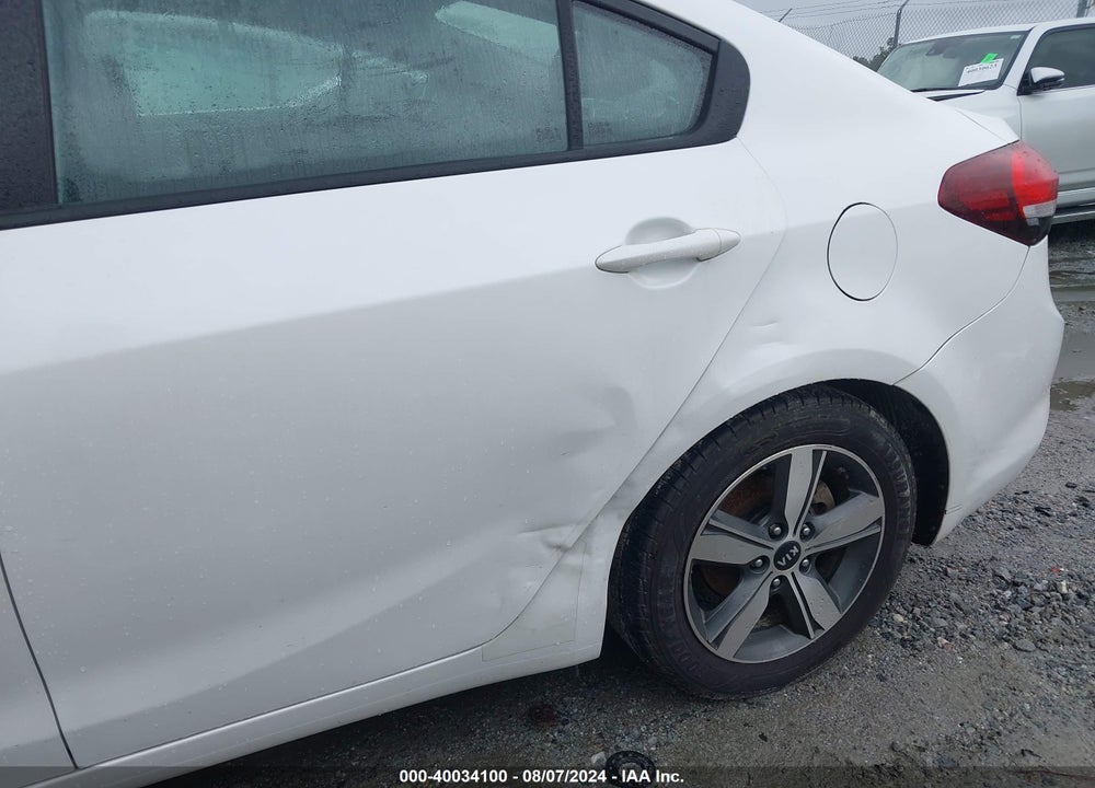 2018 KIA FORTE LX VIN: 3KPFL4A73JE250460