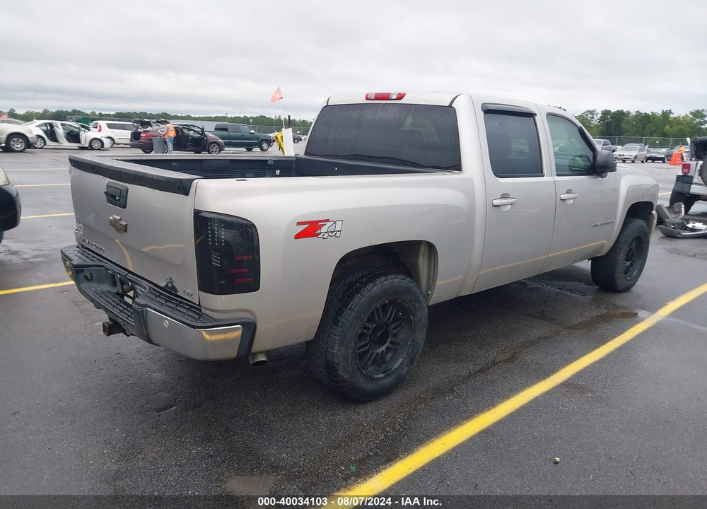2007 CHEVROLET SILVERADO 1500 LTZ VIN: 2GCEK13M271561402
