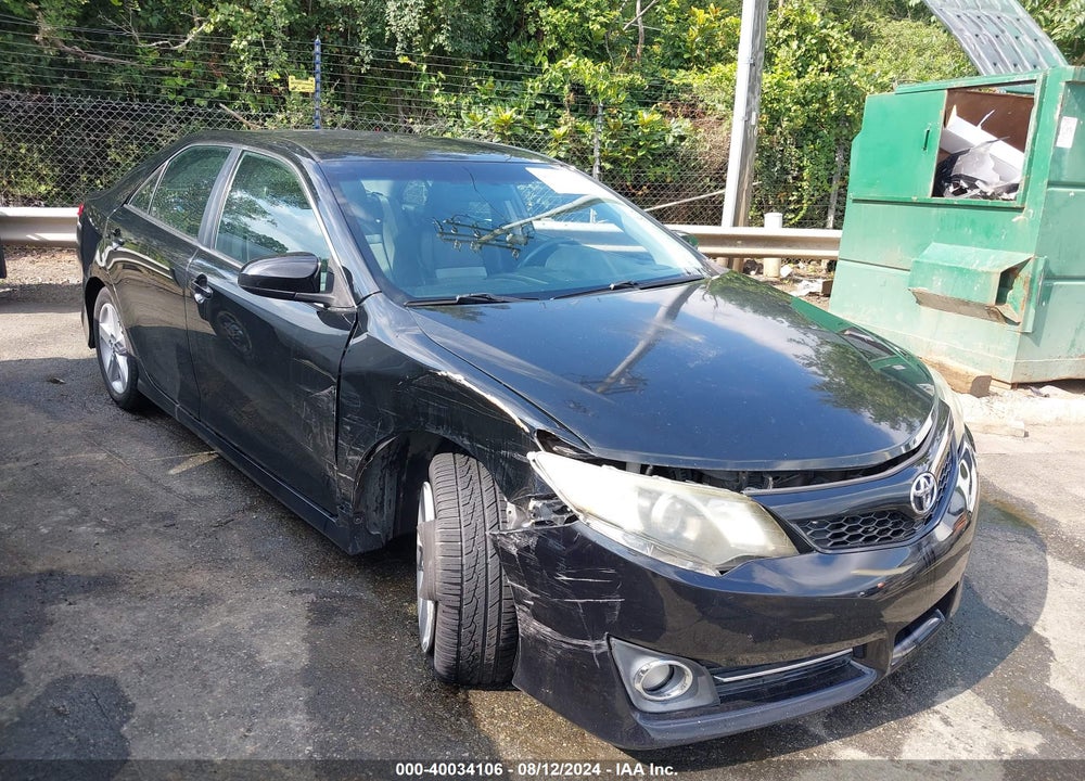2014 TOYOTA CAMRY SE VIN: 4T1BF1FK2EU733765