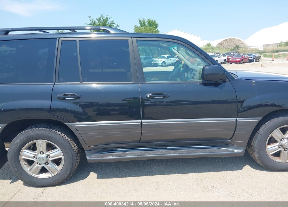 2006 LEXUS LX 470 VIN: JTJHT00WX64018938