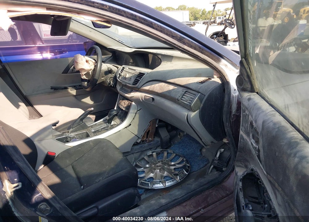 2013 HONDA ACCORD LX VIN: 1HGCR2F39DA059436