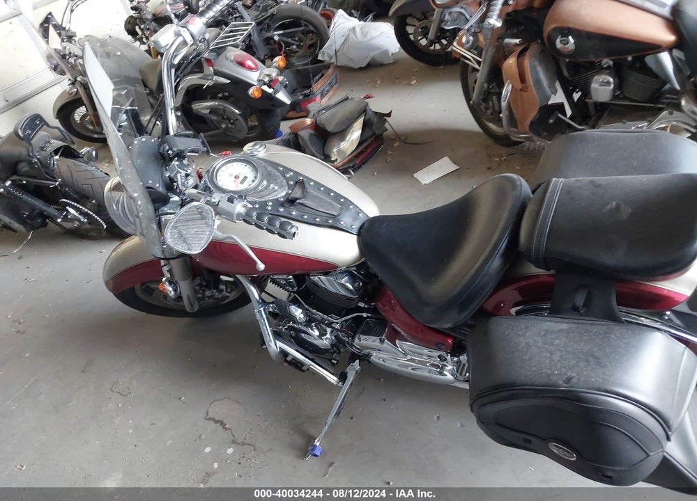 2004 YAMAHA XVS1100 A VIN: JYAVP11E24A051934