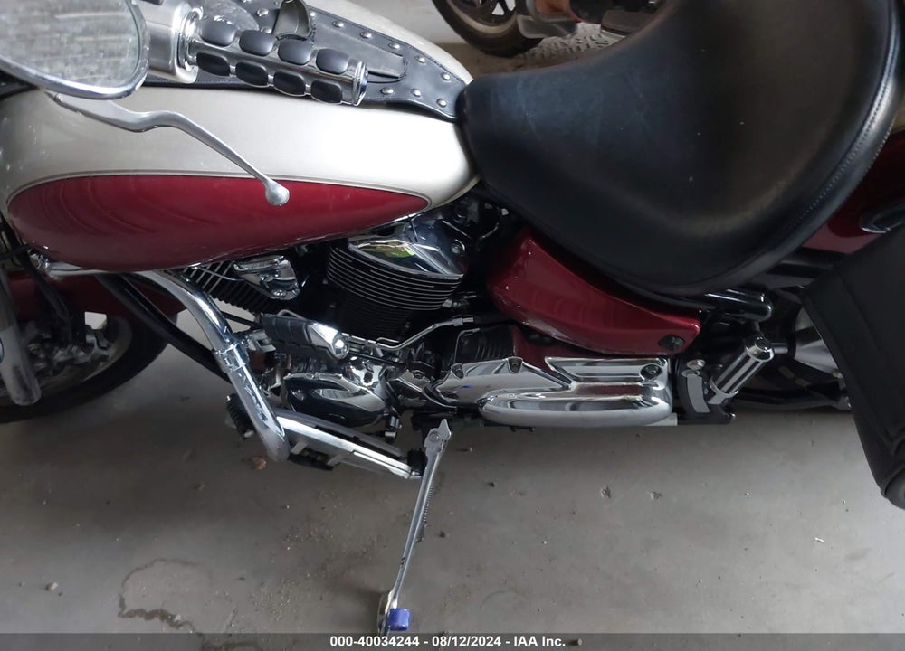 2004 YAMAHA XVS1100 A VIN: JYAVP11E24A051934