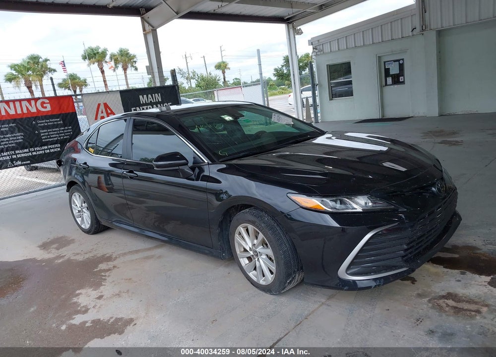2022 TOYOTA CAMRY LE VIN: 4T1C11AK1NU706499