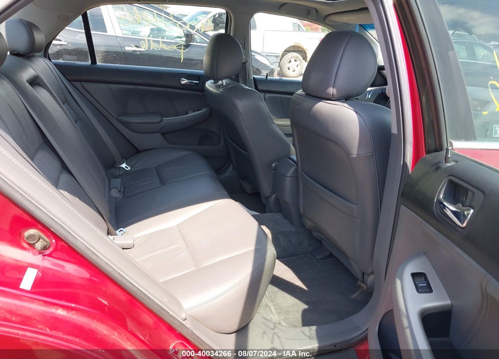 2007 HONDA ACCORD 2.4 EX VIN: 1HGCM56877A185004