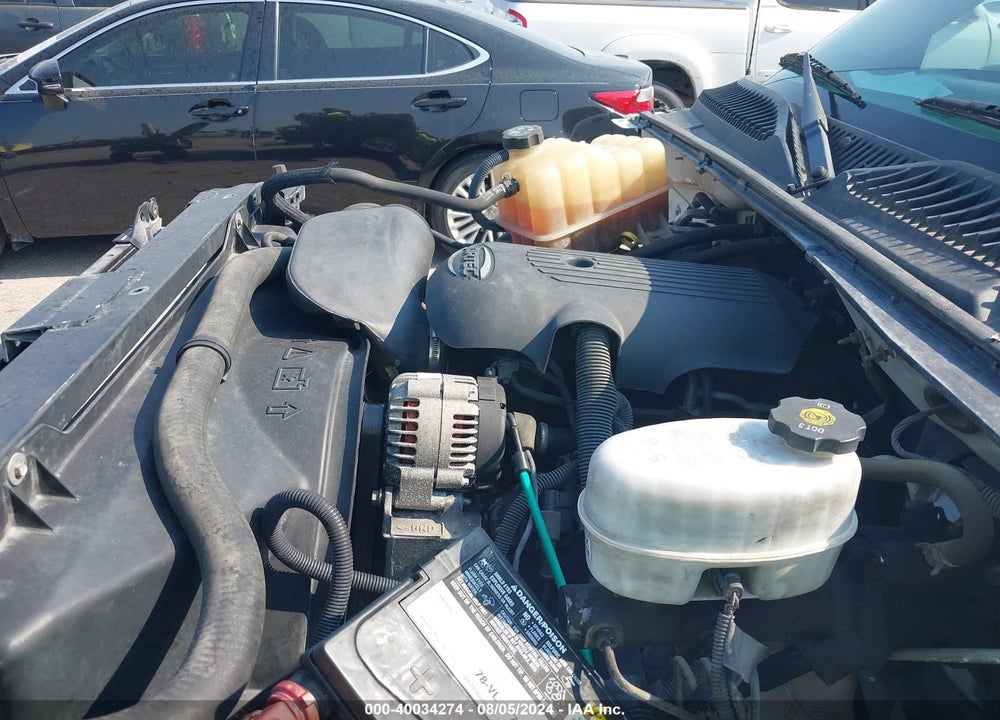 2004 GMC SIERRA 2500HD SLE VIN: 1GTHC23U04F135213