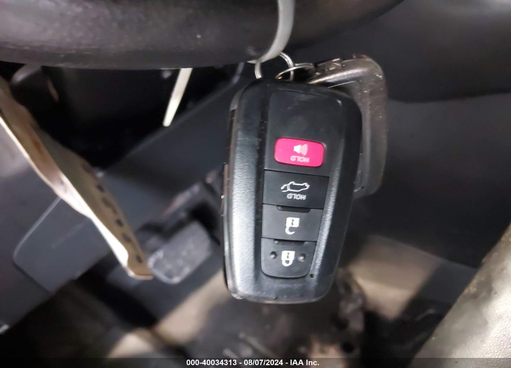 2021 TOYOTA RAV4 HYBRID XLE VIN: 2T3R6RFV1MW019686