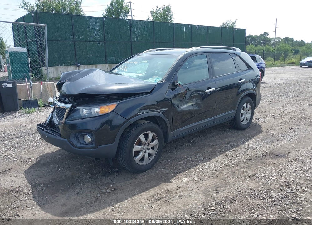 2013 KIA SORENTO LX VIN: 5XYKT3A66DG321836