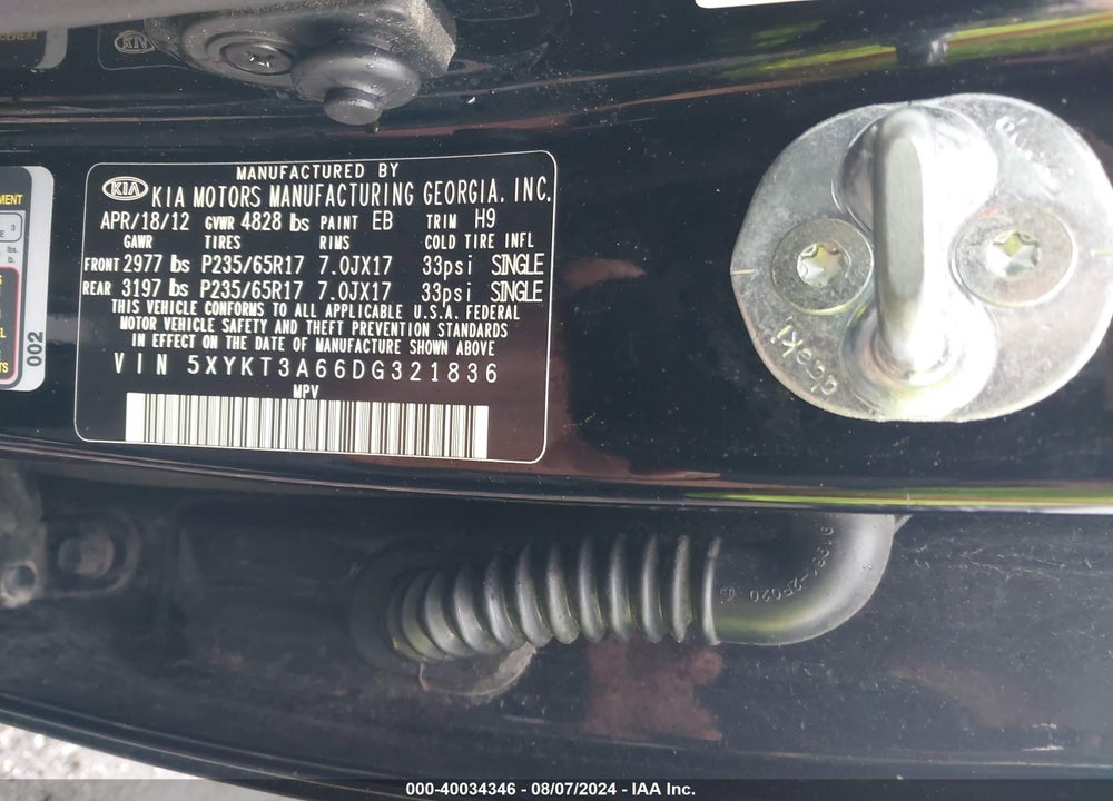 2013 KIA SORENTO LX VIN: 5XYKT3A66DG321836
