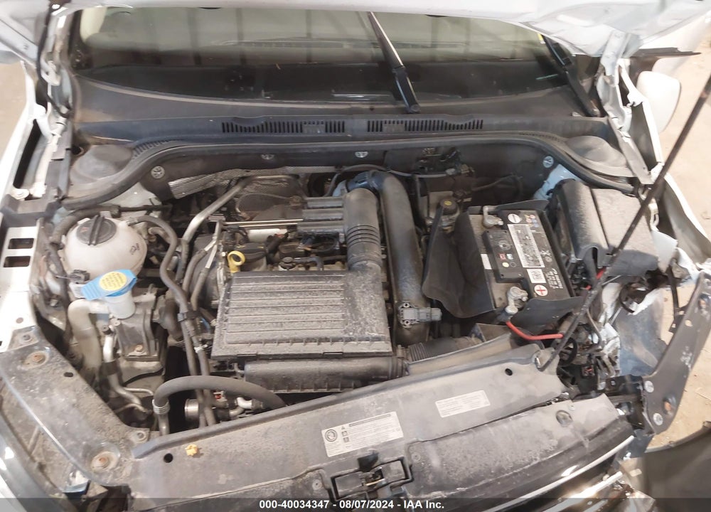 2016 VOLKSWAGEN JETTA VIN: 3VWD67AJ6GM392440