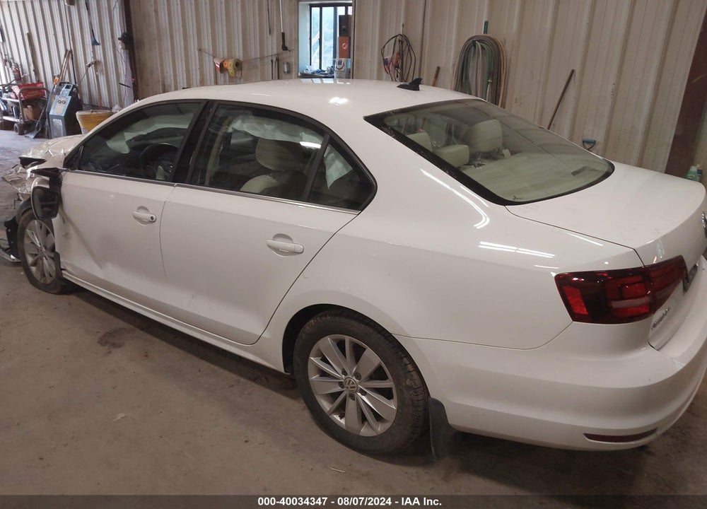 2016 VOLKSWAGEN JETTA VIN: 3VWD67AJ6GM392440