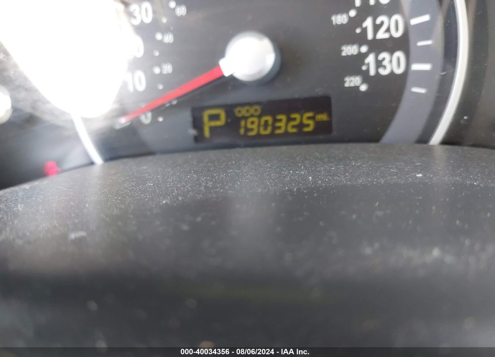 2012 KIA SEDONA LX VIN: KNDMG4C78C6446413