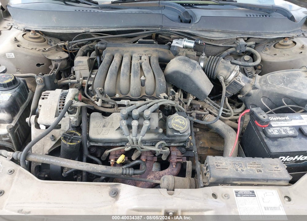 2002 FORD TAURUS SES VIN: 1FAFP55232A271117