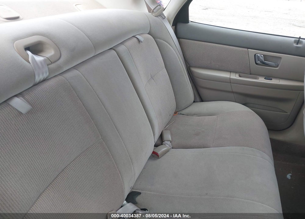 2002 FORD TAURUS SES VIN: 1FAFP55232A271117