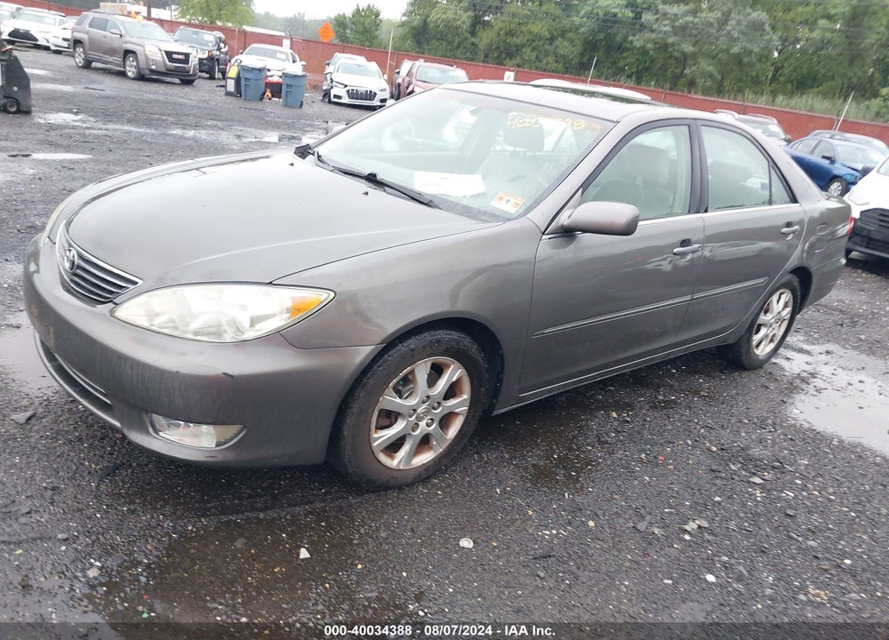 2005 TOYOTA CAMRY XLE V6 VIN: 4T1BF30K95U592469
