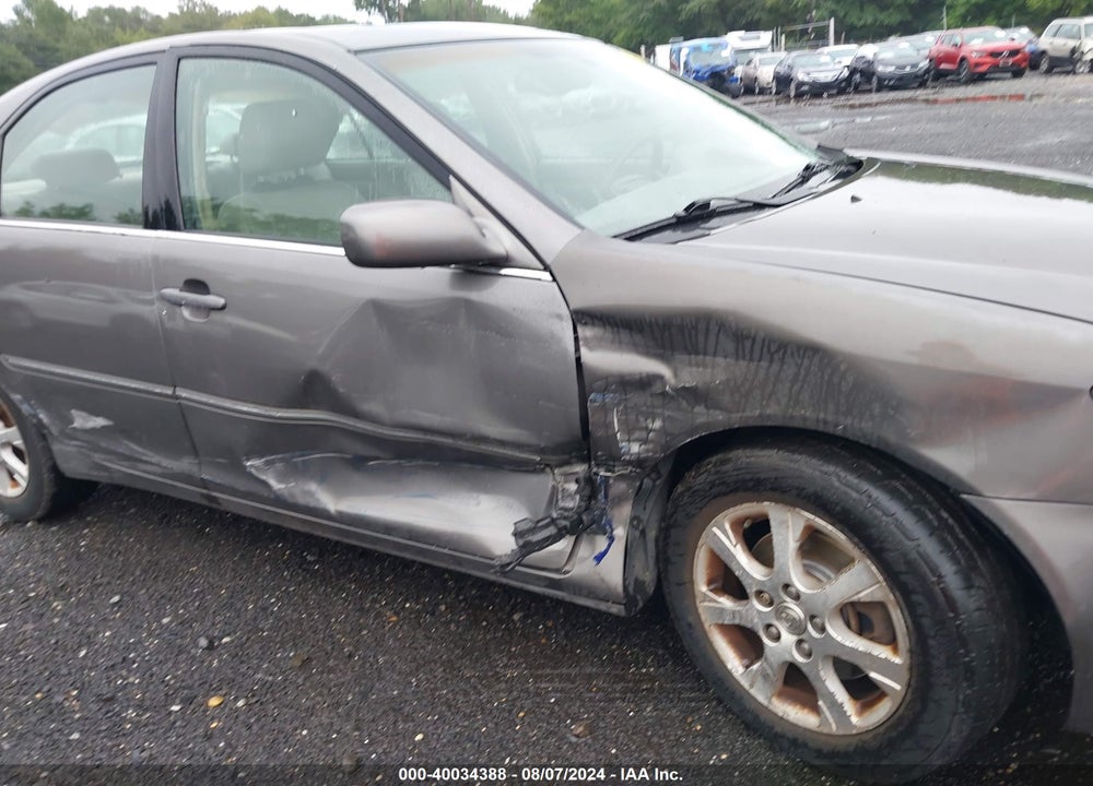 2005 TOYOTA CAMRY XLE V6 VIN: 4T1BF30K95U592469