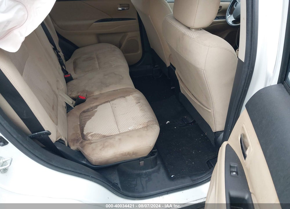 2018 MITSUBISHI OUTLANDER SE VIN: JA4AD3A31JZ008585
