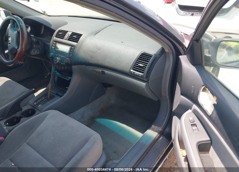 2005 HONDA ACCORD 2.4 LX VIN: 3HGCM564X5G708916
