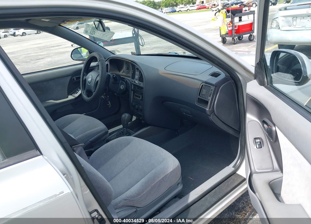 2005 HYUNDAI ELANTRA GLS/GT VIN: KMHDN46D65U022696