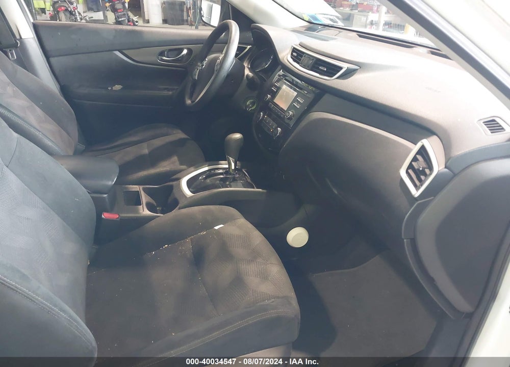 2015 NISSAN ROGUE S VIN: 5N1AT2MV0FC856835
