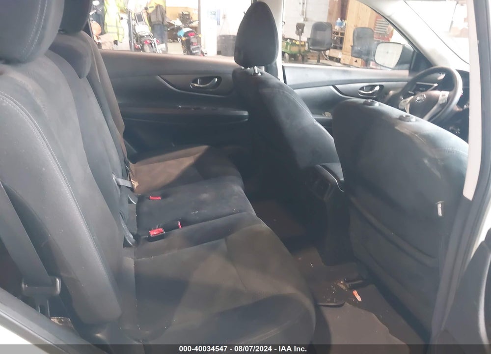 2015 NISSAN ROGUE S VIN: 5N1AT2MV0FC856835